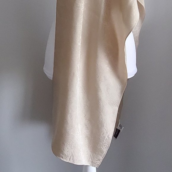 ELEGANT SILK SCARF Embossed Jacquard Animal Floral Print 90s Soft Luxe Feel - Picture 4 of 8